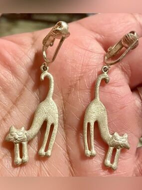 Silver Cat Dangle Clip-On Earrings